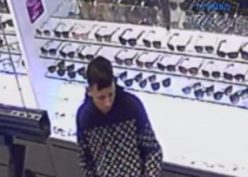 Durante temporal no Shopping Estação, indivíduo aproveita e furta óculos de R$ 1500 reais