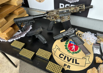 PCPR apreende 20 kg de maconha e fuzil em operação contra tráfico em Curitiba