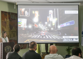 Prefeito assina decreto que cria a “Times Square” brasileira no Centro de Curitiba