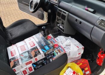 PF e BPFRON apreendem veículo carregado com mercadorias contrabandeadas