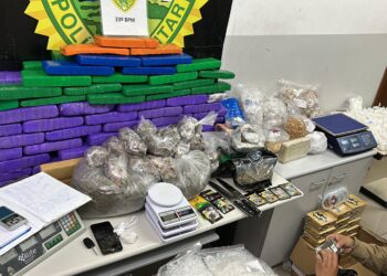 ROTAM realiza abordagem na CIC e descobre depósito de drogas em Curitiba