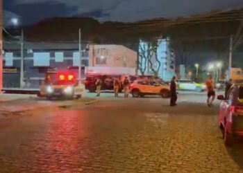 Dupla em carro roubado é neutralizada pela ROTAM