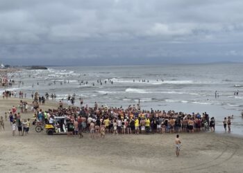 Litoral do Paraná registra três mortes por afogamento em dia de intensas ocorrências
