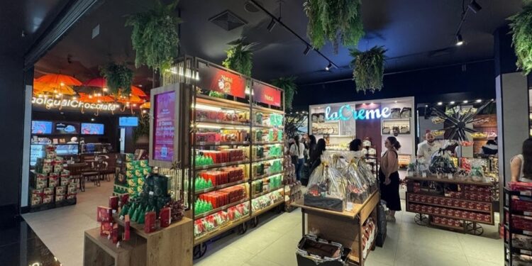 Cacau Show inaugura Super Store no Shopping Curitiba