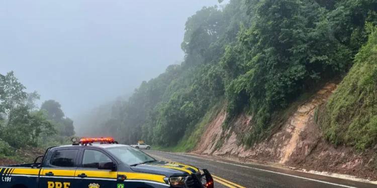 Serra da Esperança segue interditada na BR-277 km 309, no Paraná