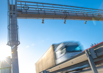 Pedágio “Free Flow” inicia testes no Paraná. Cobrança de multas está suspensa em todo o país