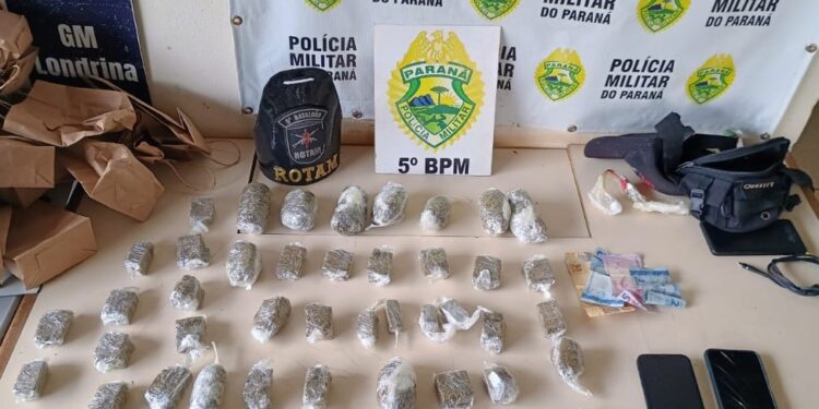 Adolescente que realizava delivery de drogas é apreendido pela PM