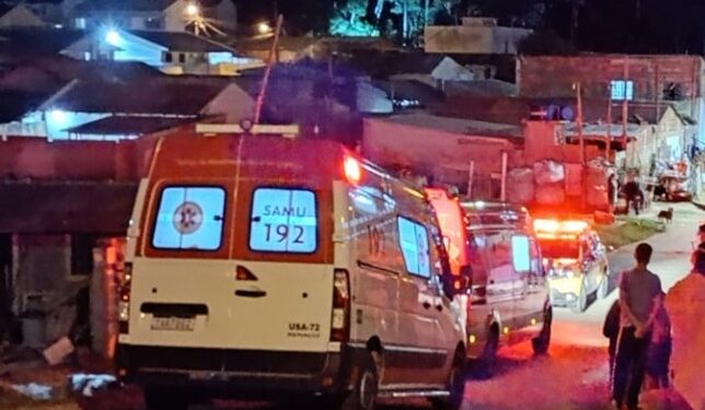 Homem é encontrado morto em Fazenda Rio Grande; polícia investiga o caso