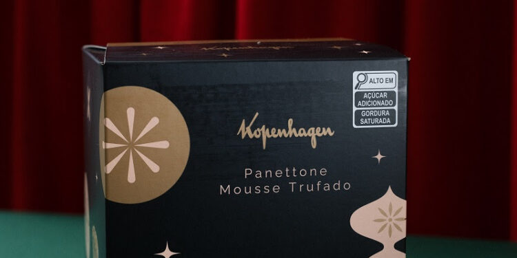 Shopping Curitiba presenteia clientes com Panettone Trufado da Kopenhagen