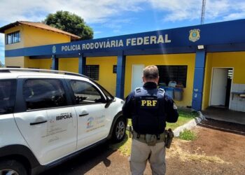 Adolescentes são abandonadas na BR-369, no Paraná, após pegarem carona com homens