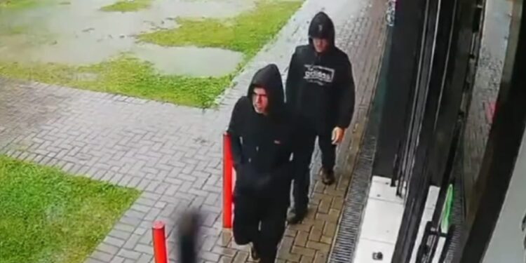 Polícia Militar prende criminosos logo após assalto na RMC