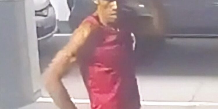 “Homem-Aranha” do crime volta a agir e invade três apartamentos em Curitiba