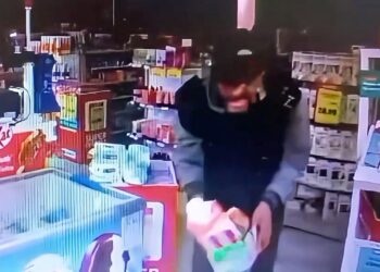 Indivíduo que aterroriza no Bacacheri é flagrado em nova ação