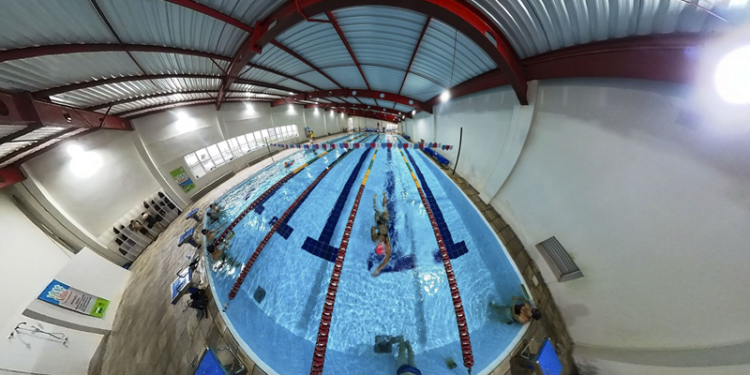 Divirta-se nas piscinas da Prefeitura de Curitiba; inscrições abertas para mais um Viva o Sábado