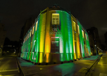 Curitiba se veste de verde-amarelo para torcer pelo Brasil no Oscar 2025