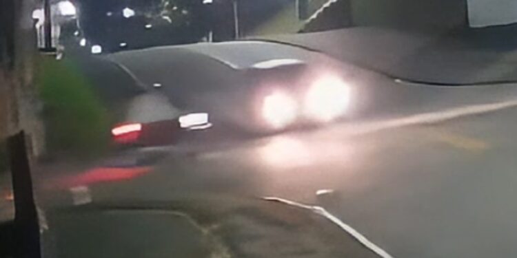 Motociclista fura a preferencial e garupa morre em acidente na RMC