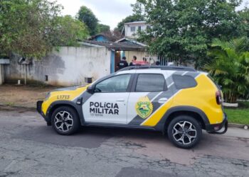 Jovem é executado a tiros após ter casa invadida no Xaxim