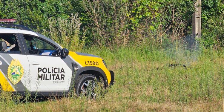 Corpo carbonizado em pneus em Curitiba é identificado