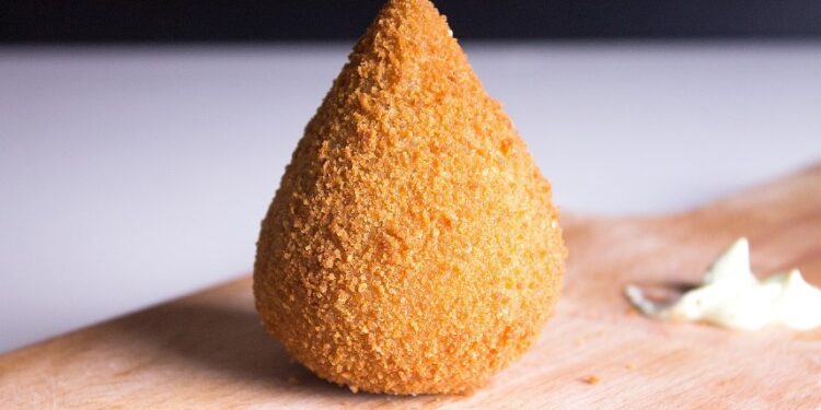 Passageiro de avião que carregava “bomba” na bagagem é absolvido pela Justiça Federal de Foz do Iguaçu