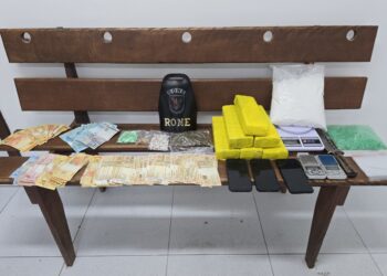 RONE cumpre mandado e apreende drogas em Matinhos