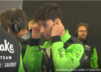 Bortoleto estreia como piloto da Sauber em testes da F1 no Bahrein