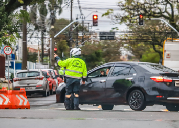 Atenção, motoristas! Confira os bloqueios de trânsito em Curitiba para a montagem do Red Bull Showrun