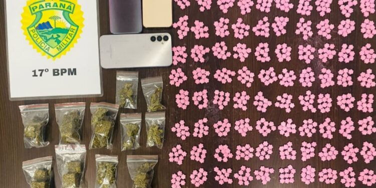 Polícia Militar prende trio por tráfico de drogas em Araucária e apreende ecstasy e maconha