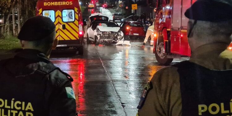 Ministério Público denuncia motorista por duplo homicídio e lesões corporais graves em racha