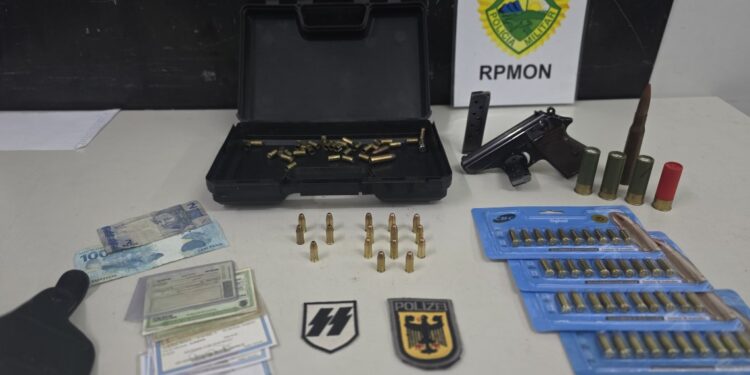 Homem é preso pela PM após disparos de arma de fogo em Curitiba