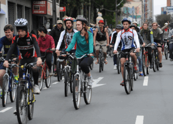 Passeio ciclístico gratuito movimenta quatro regionais de Curitiba no próximo domingo