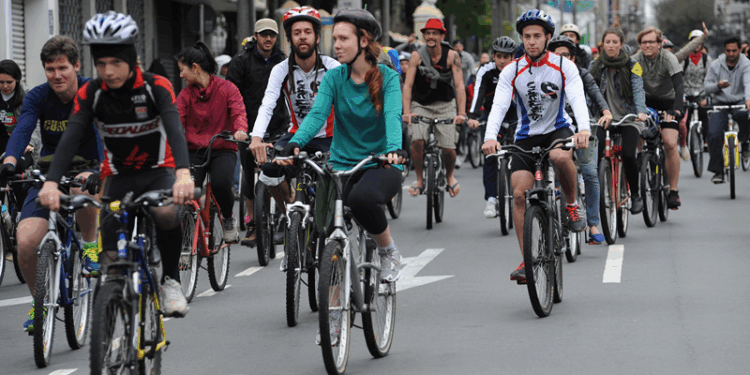 Passeio ciclístico gratuito movimenta quatro regionais de Curitiba no próximo domingo