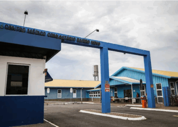 Saúde de Curitiba alerta para fraude; SUS nunca cobra para atender a população