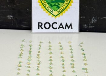 Indivíduo é abordado e ROCAM encontra 73 pedras de crack