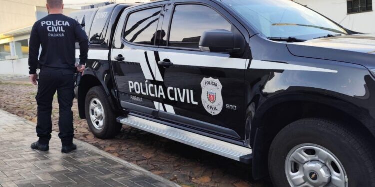Polícia Civil cumpre 79 mandados contra grupo suspeito de desviar R$ 3 milhões de prefeituras do Paraná