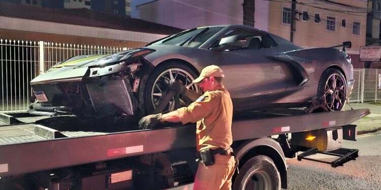 Influencer grava vídeo e diz que fez acerto com motoristas de aplicativo; ele relata que não fugiu