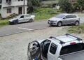 Criminosos abrem fogo em meio ao trânsito e atingem ex-PM