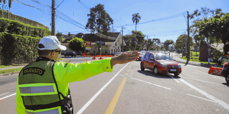 Veja as alterações no trânsito para realização do show da banda System of a Down em Curitiba