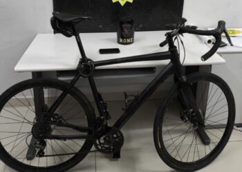 RONE prende criminoso e recupera bicicleta e celular roubados
