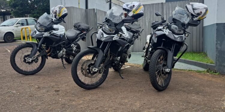 Pelotão Motos prende traficante monitorado por tornozeleira eletrônica no Largo da Ordem