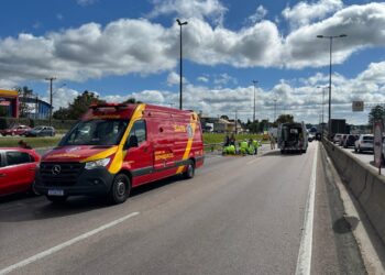 BPMOA realiza resgate aeromédico de jovem em estado grave após acidente na BR-116, em Fazenda Rio Grande