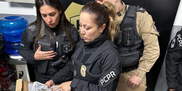 Forças de segurança deflagram operação contra o tráfico de drogas em Curitiba