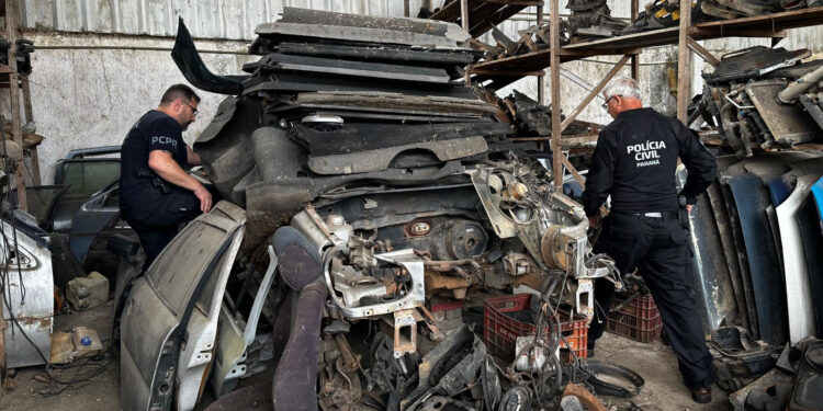 PCPR prende quatro pessoas em ação contra furto e receptação de fios de cobre em Curitiba