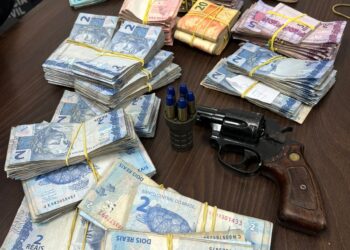 PCPR prende 17 pessoas em operação contra organização criminosa em São José dos Pinhais