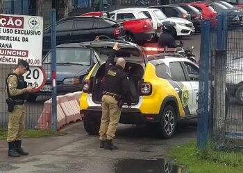 PM localiza foragido por pensão alimentícia durante abordagem na CEASA