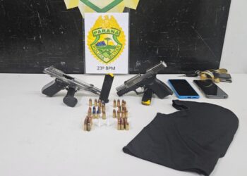 Polícia Militar apreende armas com numeração suprimida, munições e drogas na CIC