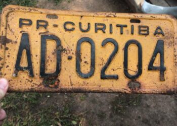 Juizado Especial paranaense determina que o DETRAN emita CRLV para veículo antigo e sem cadastro no Renavam independente de usucapião