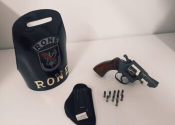 RONE prende homem armado suspeito de disparos contra barbearia