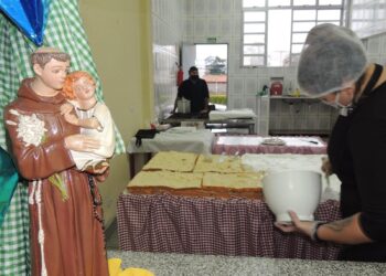 Domingo é dia de festa Junina na paróquia Sagrada Família CIC