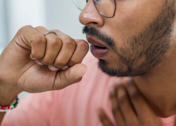 Paraná registra 12.011 casos de síndromes gripais e 598 óbitos em 2025, mostra informe