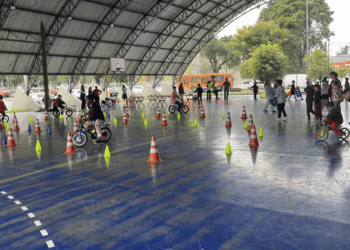 Férias em Curitiba: Em todas as regionais, Prefeitura oferece lazer e diversão para crianças de todas as idades